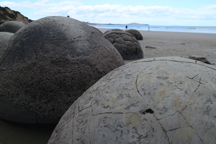 Moeraki Boulders - bis zu einem Meter Durchmesser